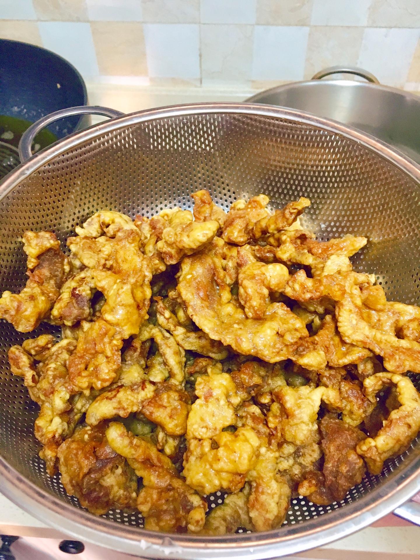北京小酥肉的做法视频(小酥肉视频做小酥肉的视频)