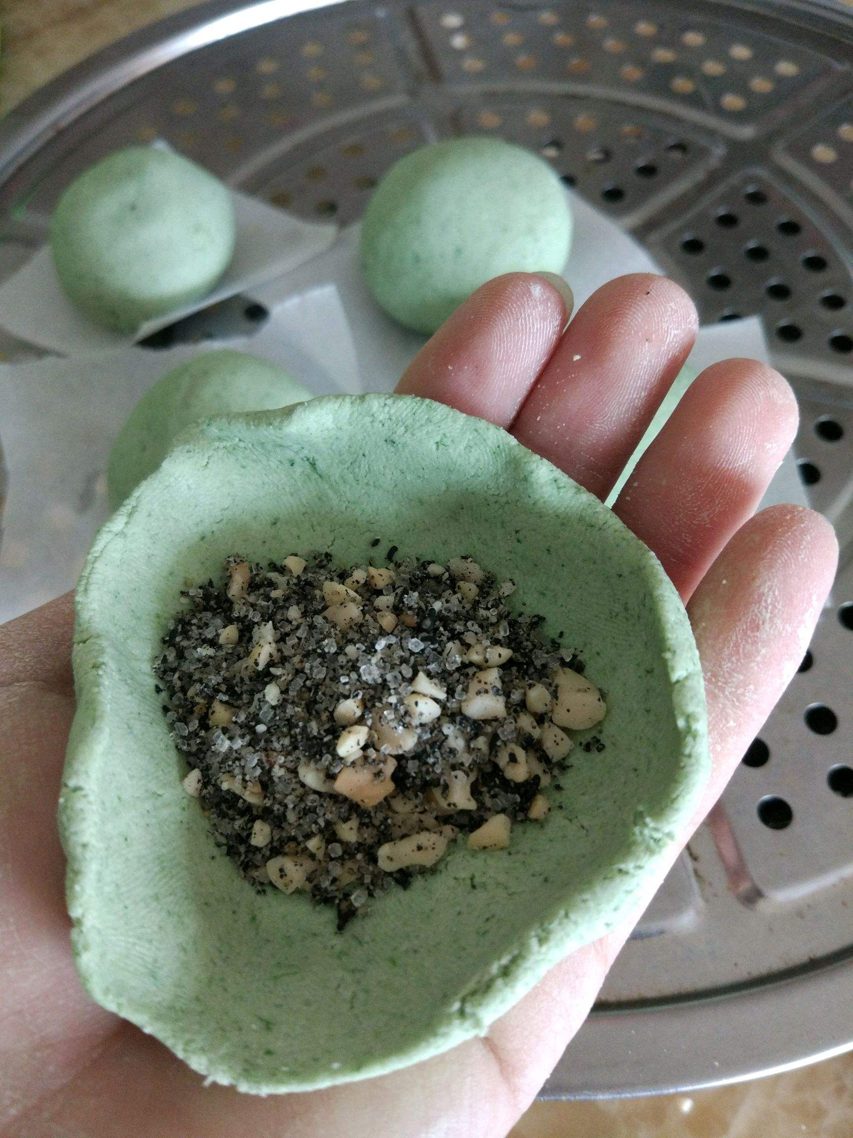 艾草粿的做法视频(艾草粿的做法视频窍门)
