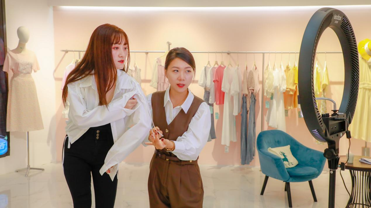 沉浸式短视频(沉浸式短视频脚本怎么写) 沉浸式短视频(沉浸式短视频脚本怎么写)