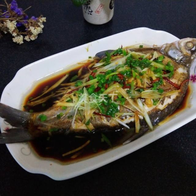清蒸武昌鱼做法视频(清蒸武昌鱼做法视频教程)