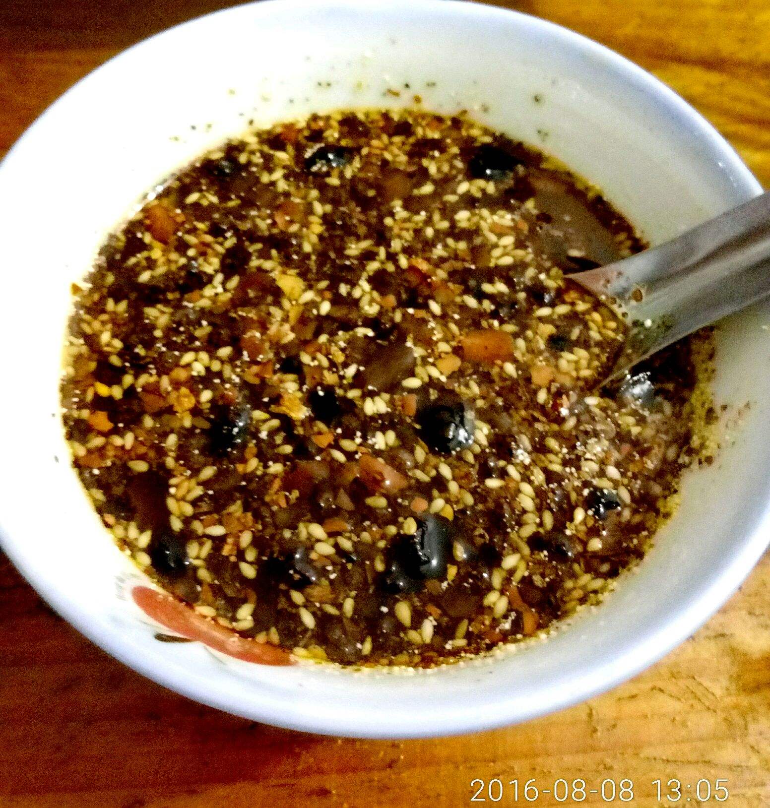 花椒油怎么做视频(干花椒油的制作方法视频)