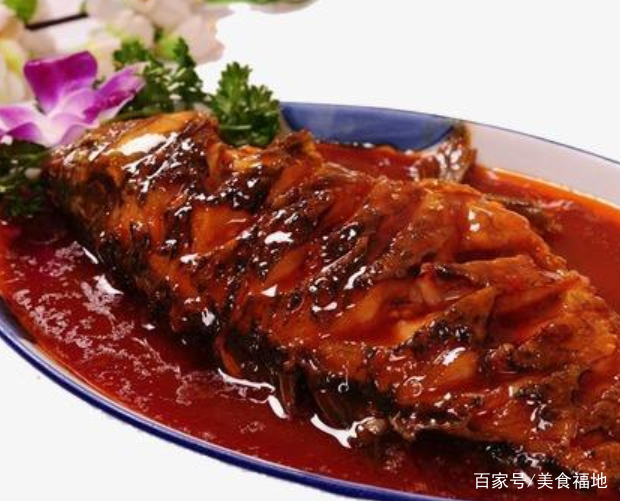 大厨红烧鱼的做法视频(大厨红烧鱼的做法视频窍门)