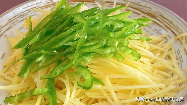 土豆盒子的做法视频 土豆盒子的做法视频