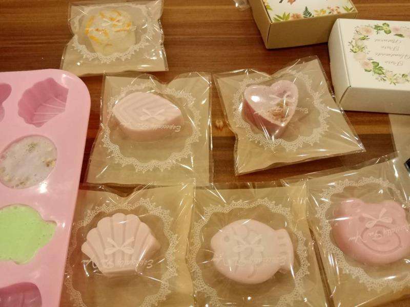 手工皂制作视频(手工皂制作视频怎么拍)