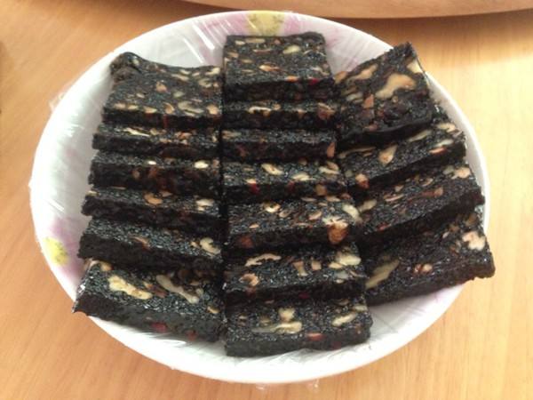 阿胶怎么制作全过程视频(阿胶怎么制作全过程视频教学)