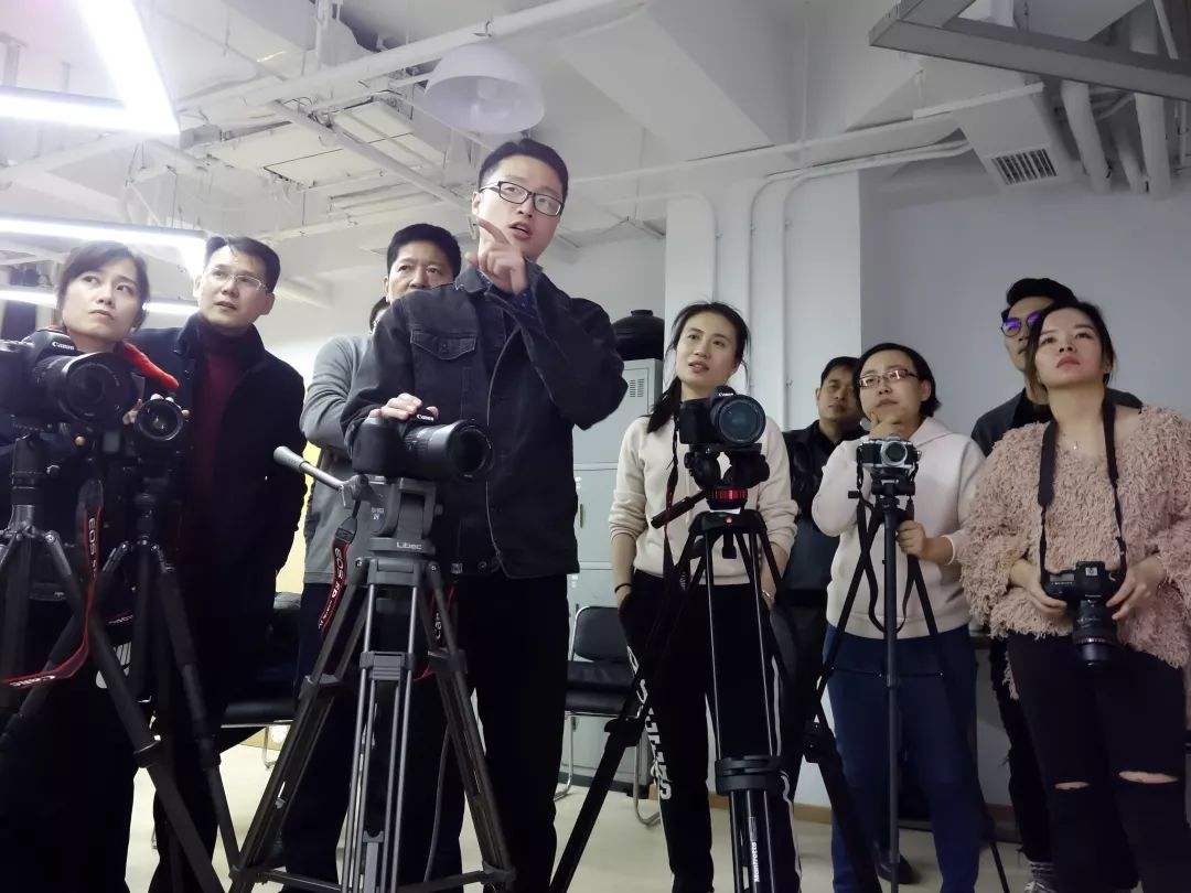 短视频跟拍(短视频跟拍怎么拍)