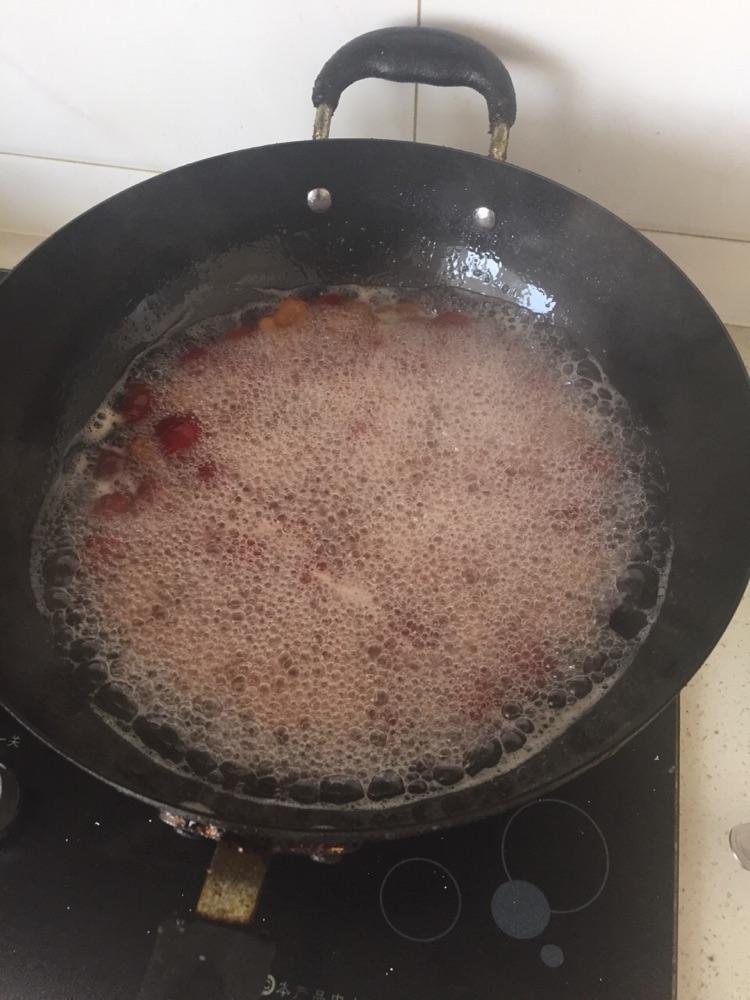 熬糖汁的做法视频(用冰糖熬糖汁的视频)