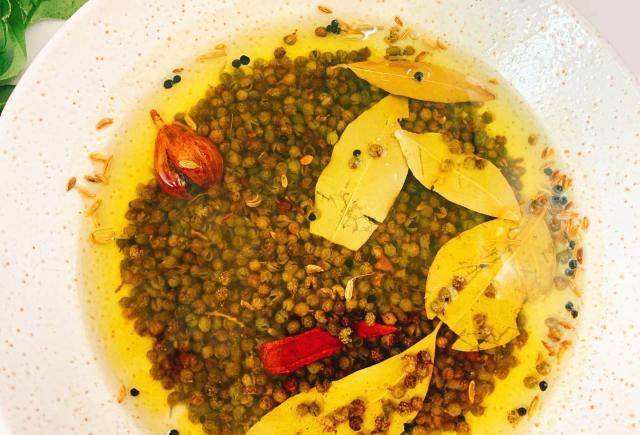 花椒油的做法视频(花椒油的做法视频大全)