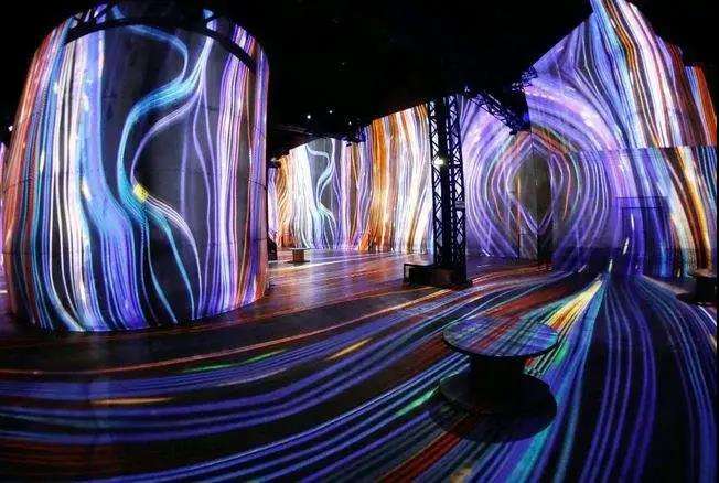 裸眼3d视频怎么制作(裸眼3d视频怎么制作手机)