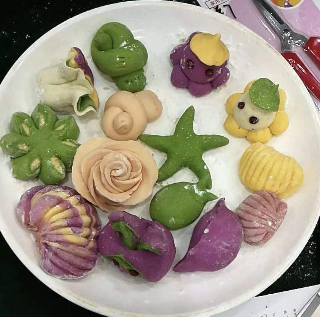 面点制作花样大全视频(花型面点的做法大全小视频)