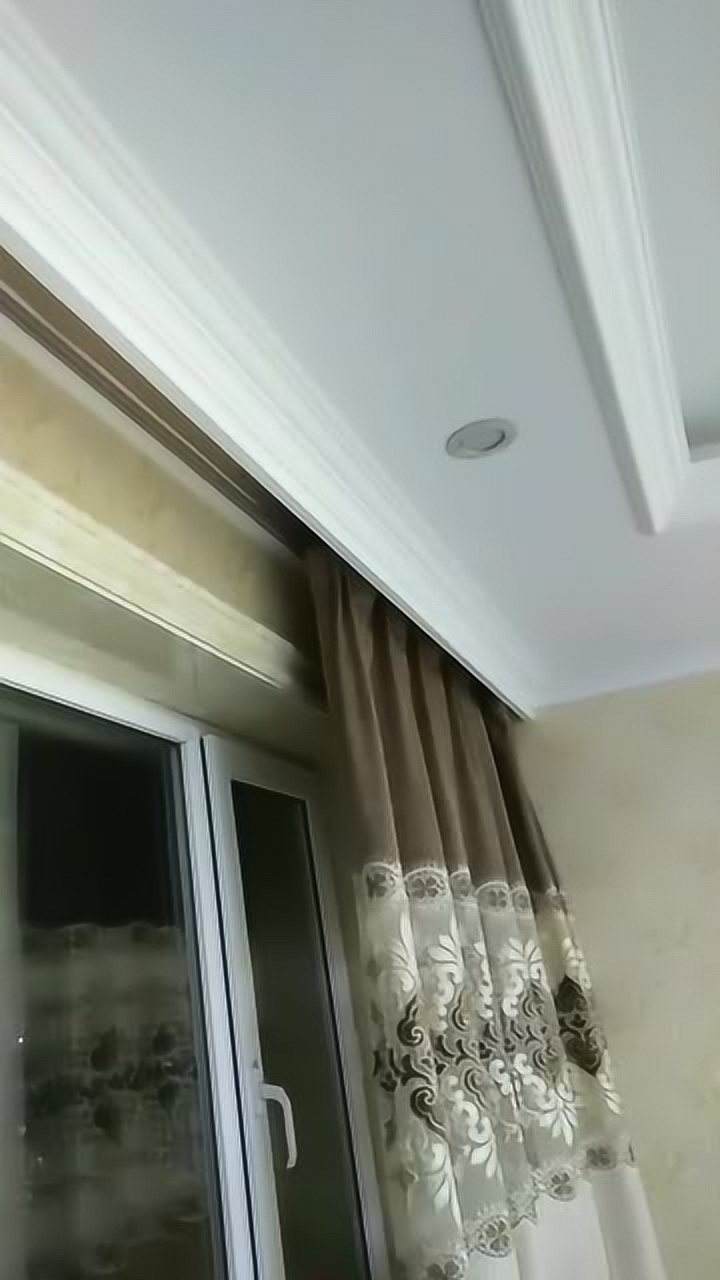 窗帘盒制作视频(窗帘盒安装窗帘视频)