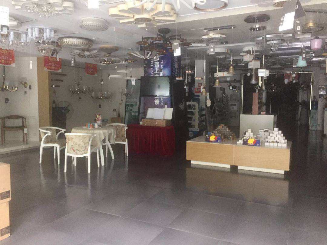 灯具销售视频(灯具销售视频模板)