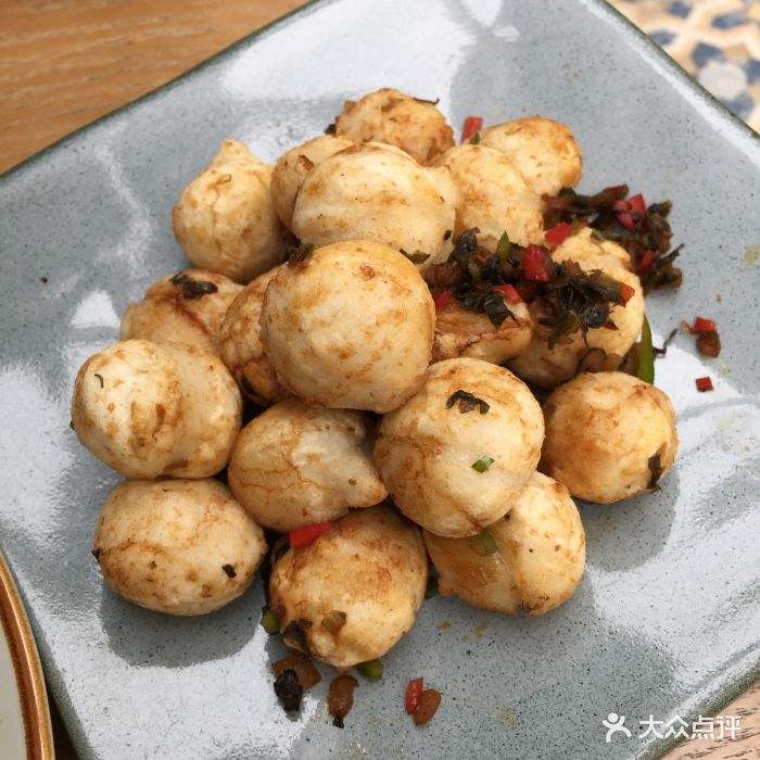 炒汤圆怎么做视频(汤圆怎么煮好吃视频)