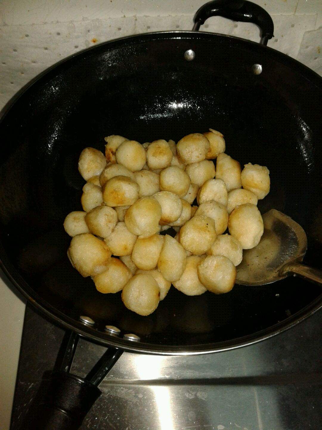 炒汤圆怎么做视频(汤圆怎么煮好吃视频)