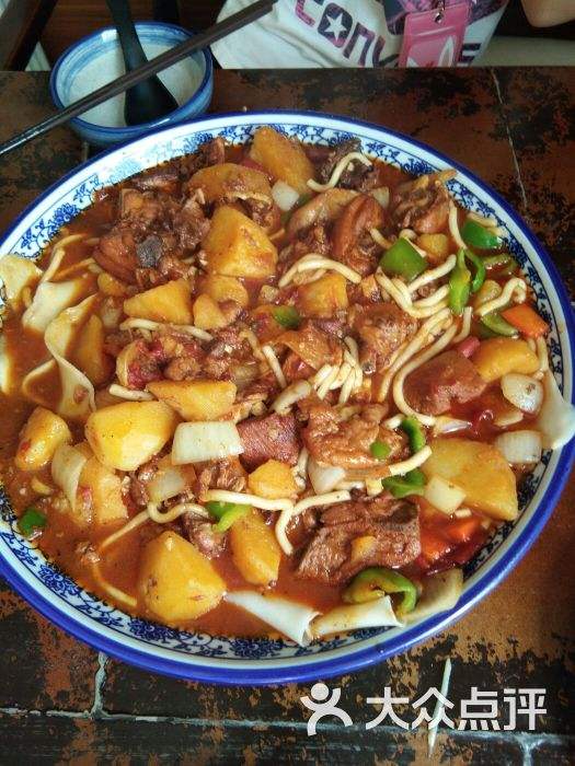 大盘牛肉的做法视频(大盘牛肉的做法视频教程)