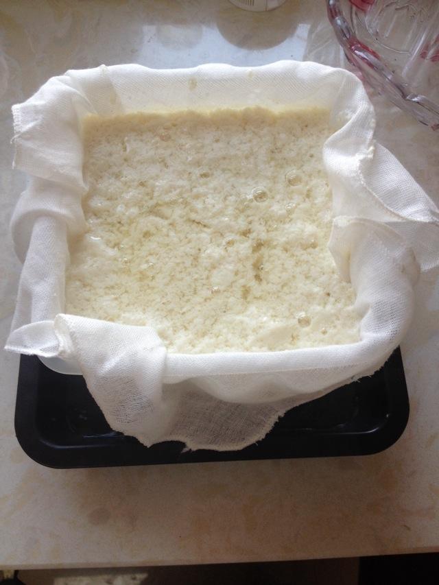 豆腐制作视频(豆腐制作视频卡通)