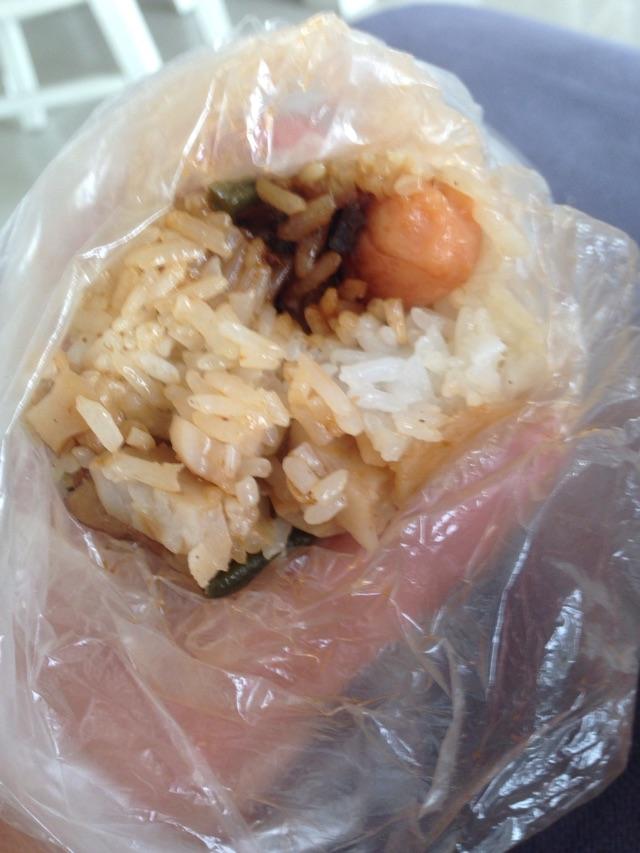 地摊饭团制作视频(地摊台湾饭团视频教程)