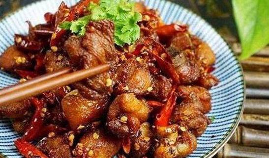 干煸鸡的做法视频(干煸鸡的做法视频大全)