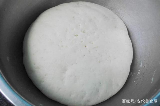 纯碱馒头的做法视频(用碱做馒头的方法视频)