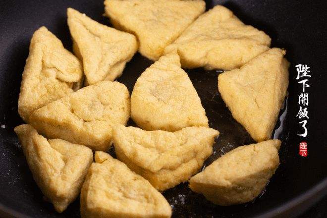 豆腐泡的制作方法视频(豆腐泡是怎么制作的视频教程)