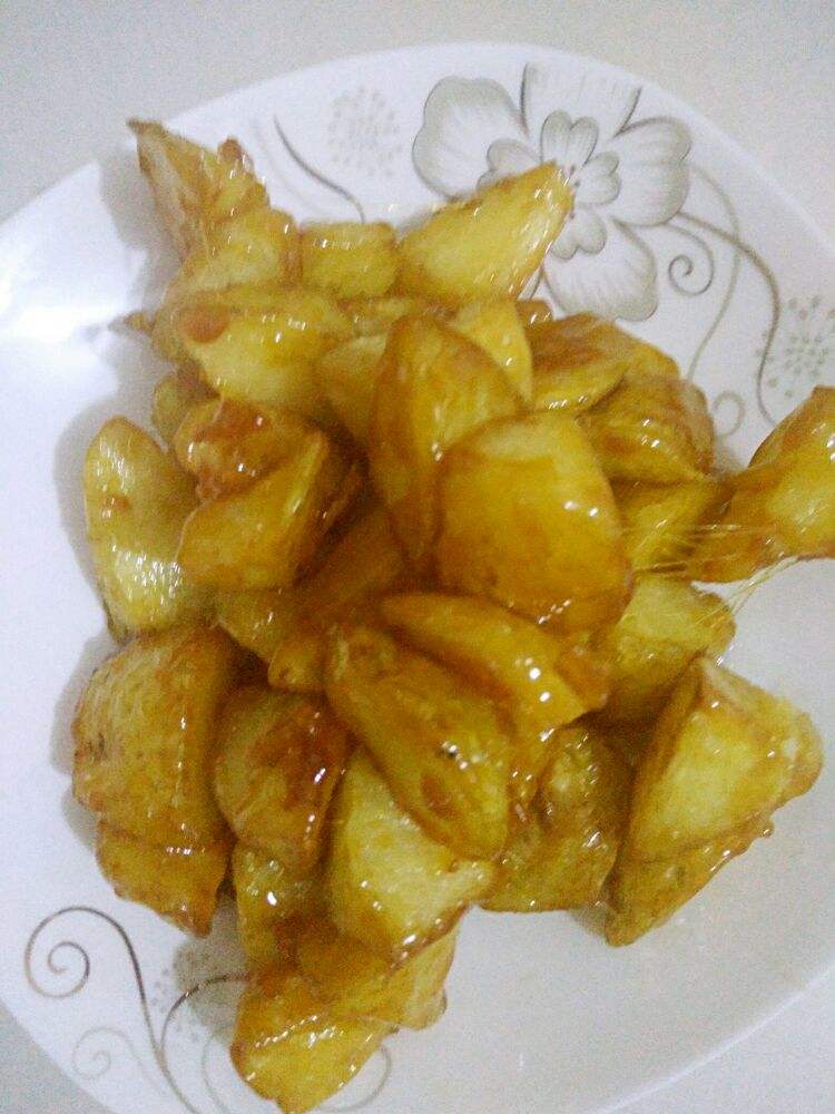 土豆拔丝怎么做视频(拔丝土豆的做法的做法视频)