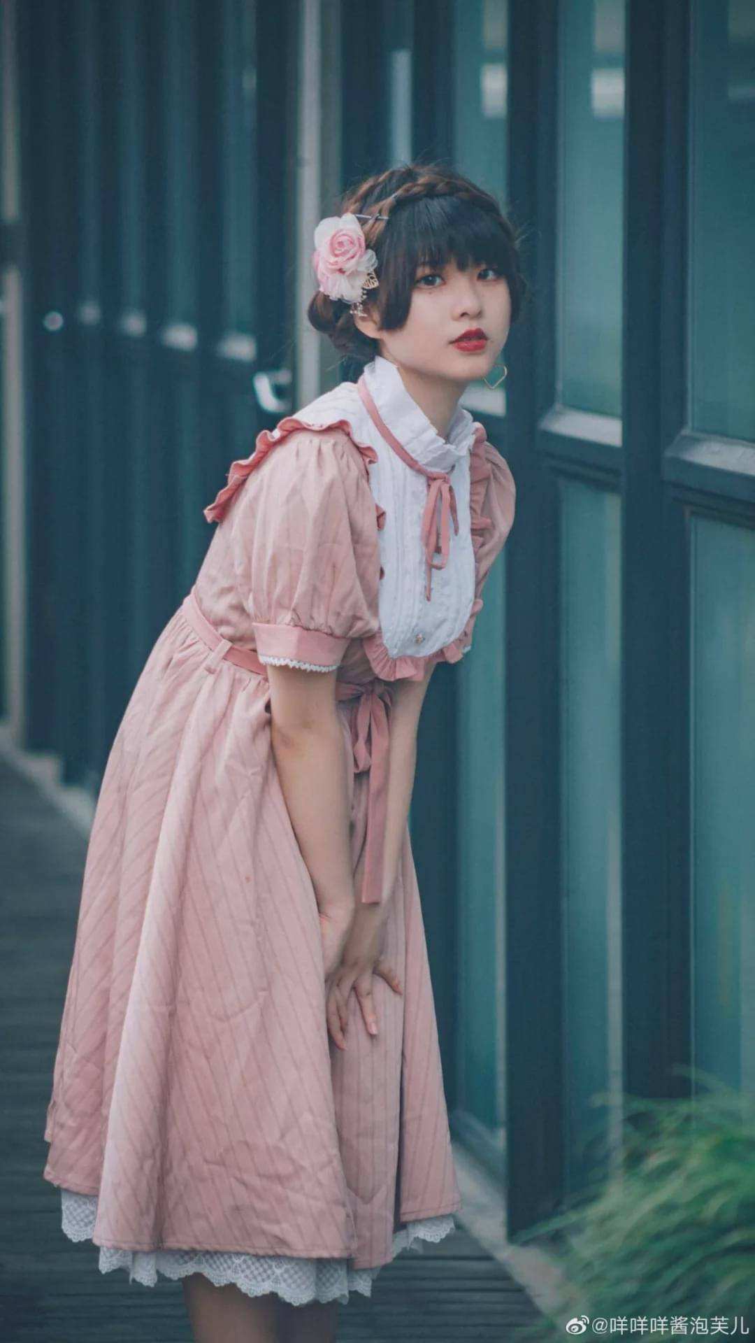 洛丽塔短视频(洛丽塔 在线视频)