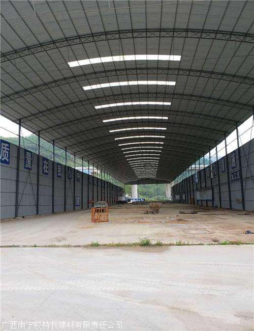 彩钢棚做法视频(彩钢棚搭建方法的视频)