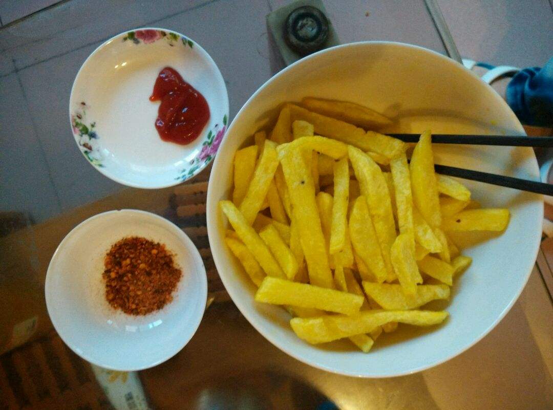 薯条怎么制作视频(怎么制作薯条视频教程)