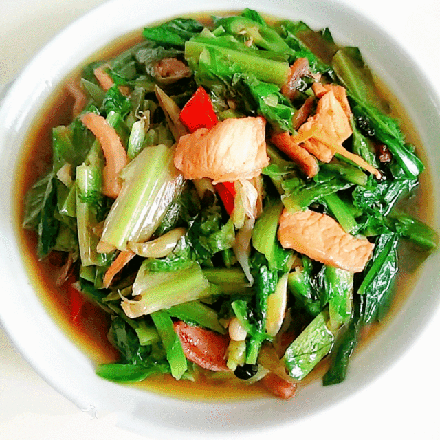 炒油麦菜的做法视频(炒油麦菜的家常做法视频窍门)
