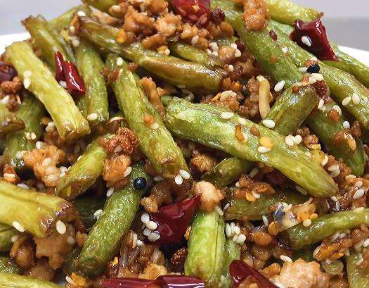 干煸豆角制作方法视频(干煸豆角制作方法视频教程)