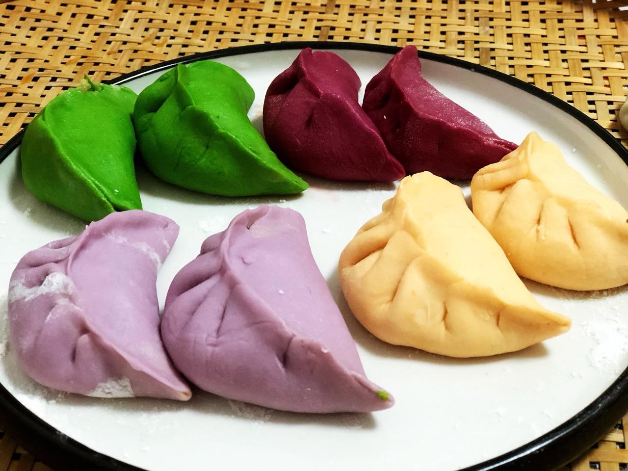 彩色饺子皮的做法视频(彩色饺子皮的做法视频大全)