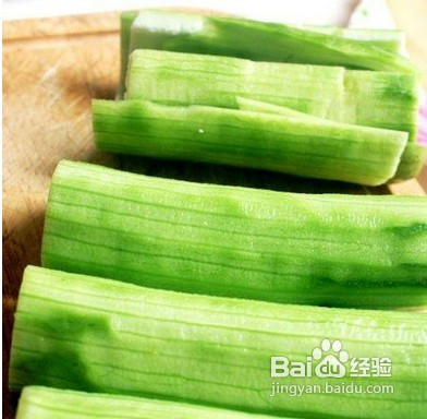 丝瓜的制作方法视频(丝瓜的制作方法视频讲解)