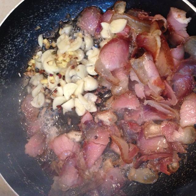腊肉制作方法视频(腊肉制作方法视频播放)