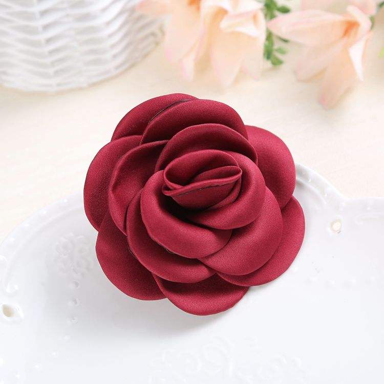 绸缎玫瑰花的做法视频(绸缎玫瑰花的制作方法图解)