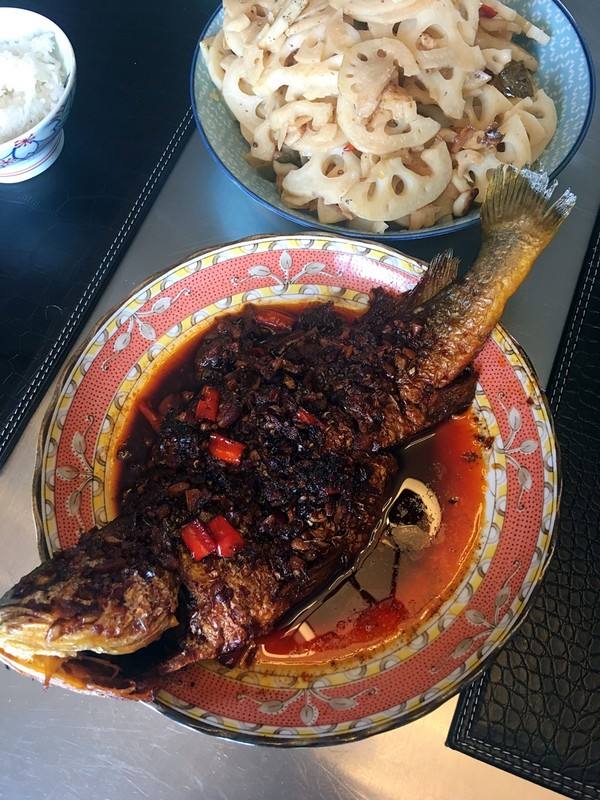 干烧黄鱼的正宗做法视频(干烧黄鱼的正宗做法视频大全)