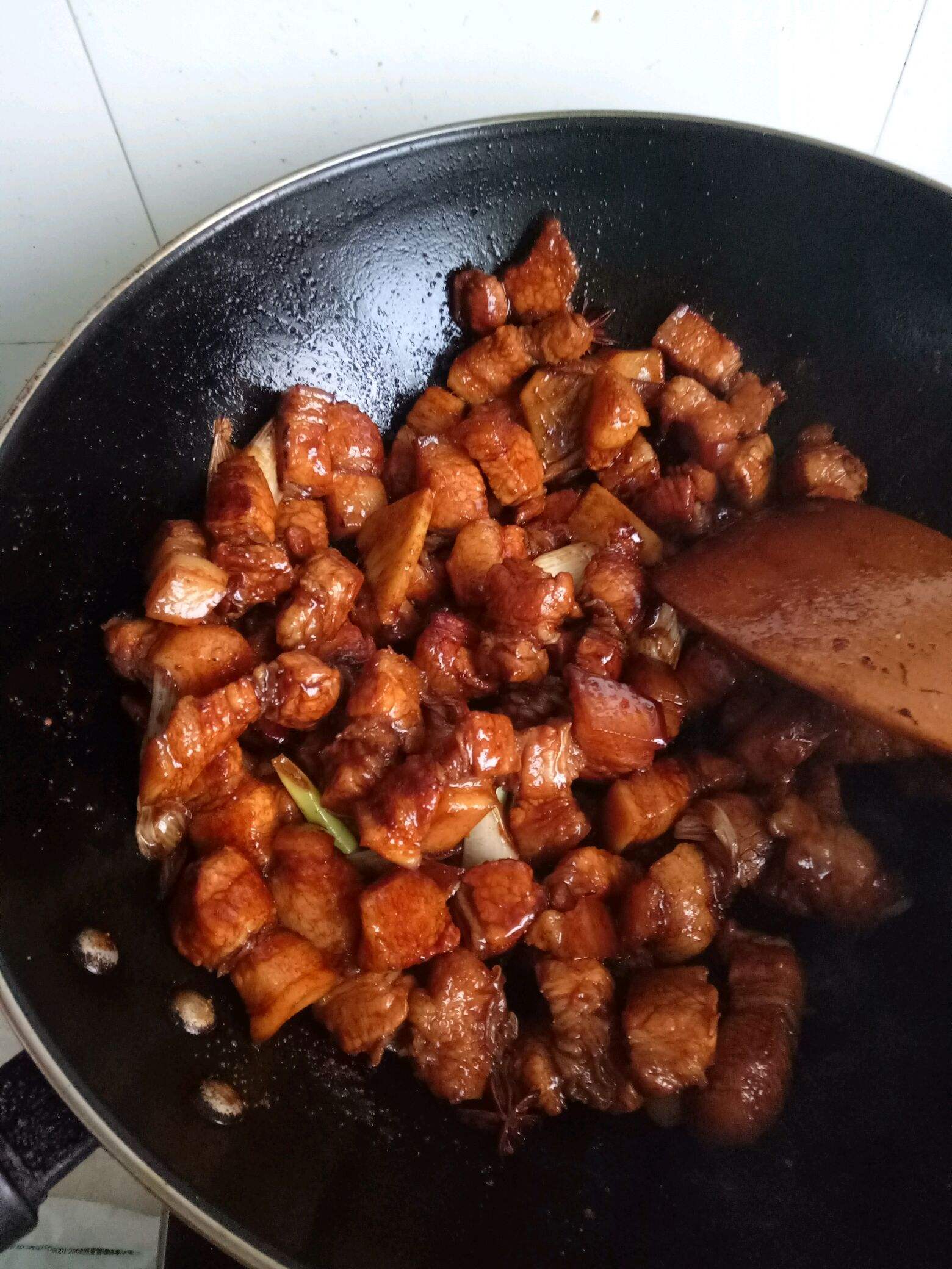 红烧肉正确做法视频(红烧肉正确做法视频教程)