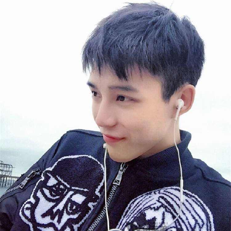 男士短碎发视频(男士短毛碎发型视频)