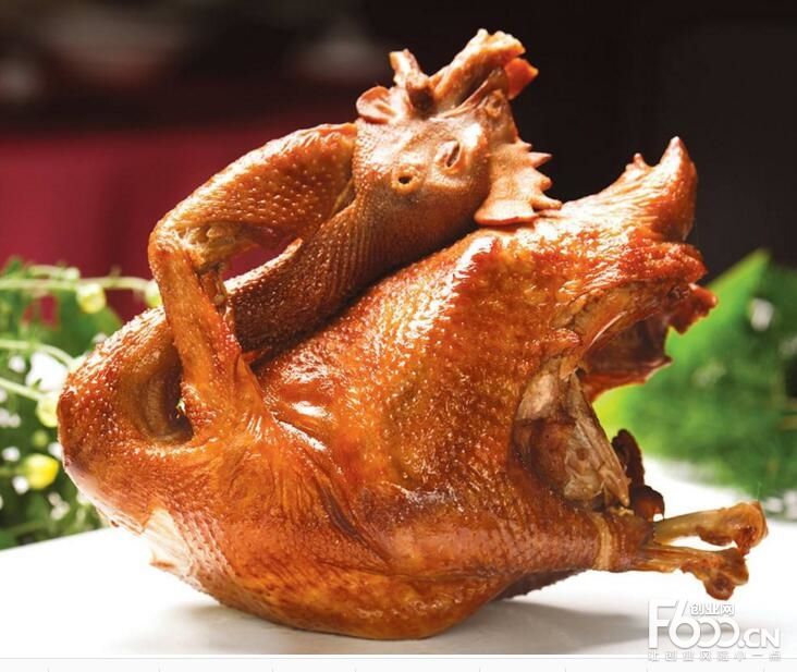 烧鸡的制作方法及配料视频(烧鸡的制作方法及配料视频大全)