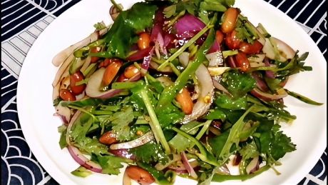 老虎菜的做法视频(老虎菜的做法视频播放)