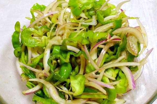 老虎菜的做法视频(老虎菜的做法视频播放)