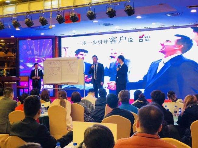 化妆品销售视频演讲视频(化妆品销售视频演讲视频大全)